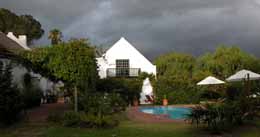 S&uuml;dafrika, Swellendam, Rothmanns Manor, G&auml;stehaus, Pool, Reisebericht