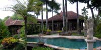 T&auml;nze und Zeremonien auf Bali, Urlaub Bali Indonesien Legong Barong Unterkunft Hotel Villa auf Bali Urlaub mit Flair 
