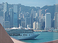 Avenue of Stars - Kowloon - Ausblick auf Hong Kong Island  