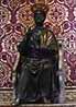 Bronzestatue des Apostels Petrus aus dem 13. Jh. Tausende von Pilgern haben durch Ber&uuml;hrungen den rechten Fu&szlig; der Statue in eine blanke, glatte Flosse verwandelt
