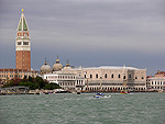 Venedig - Palazzo Ducale, Kuppeln & Campanile der Basilica di San Marco 