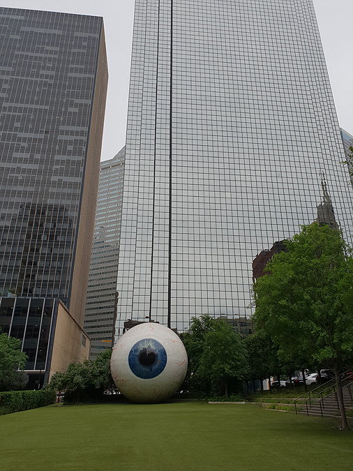 Giant Eyeball