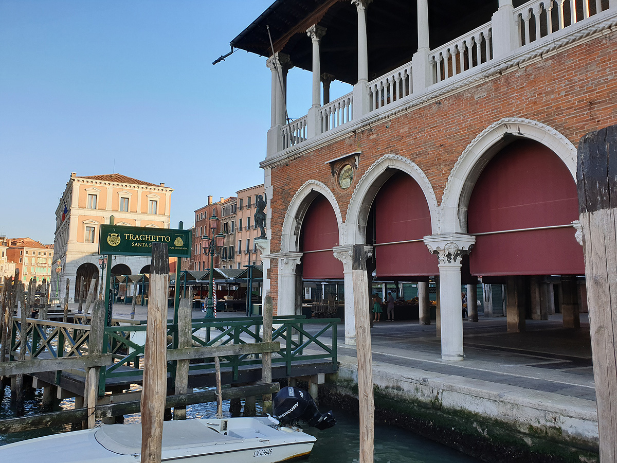 Mercato di Rialto in Venedig